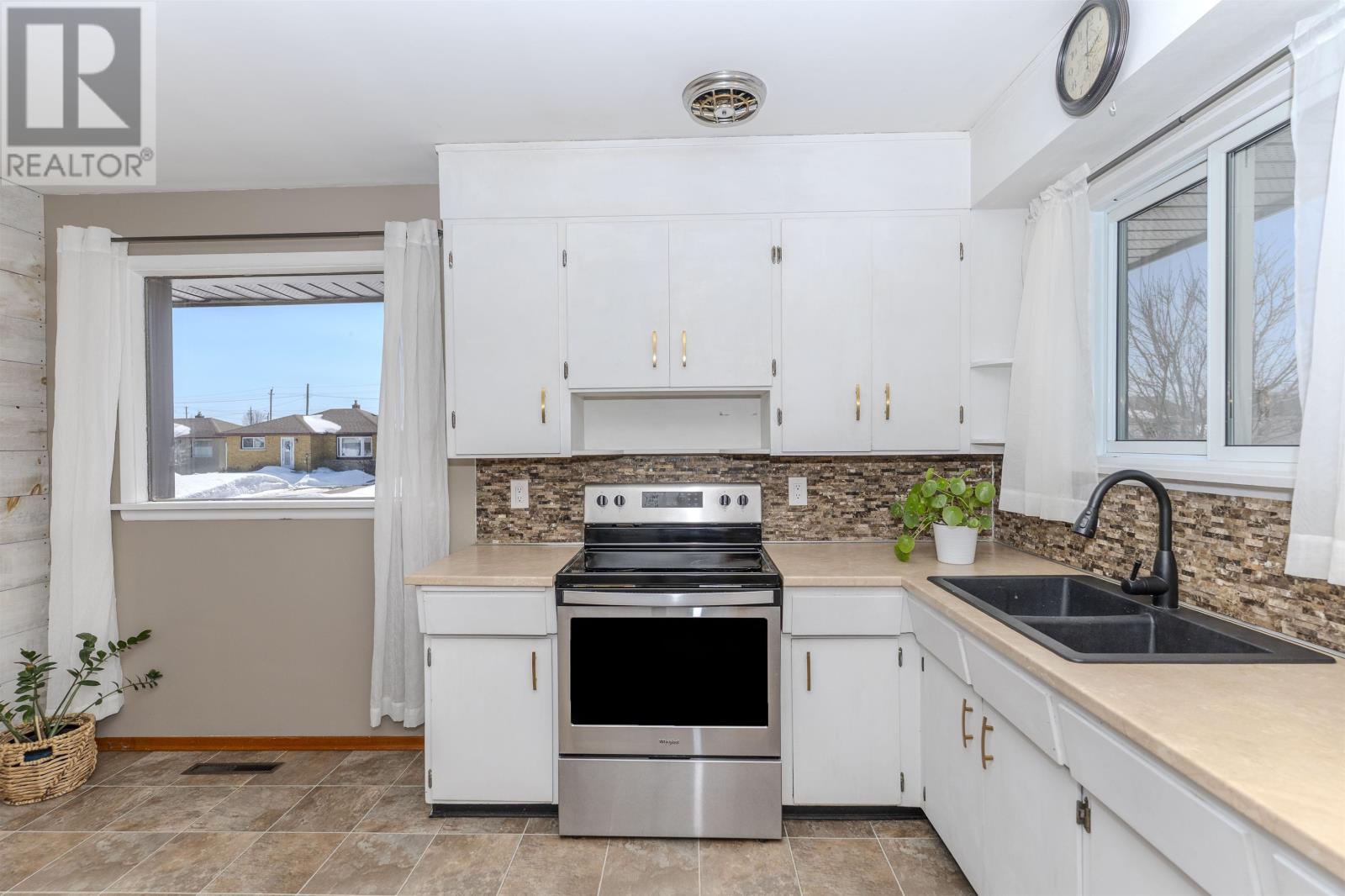 133 Gordon St, Thunder Bay, Ontario  P7E 4T1 - Photo 9 - TB2600665