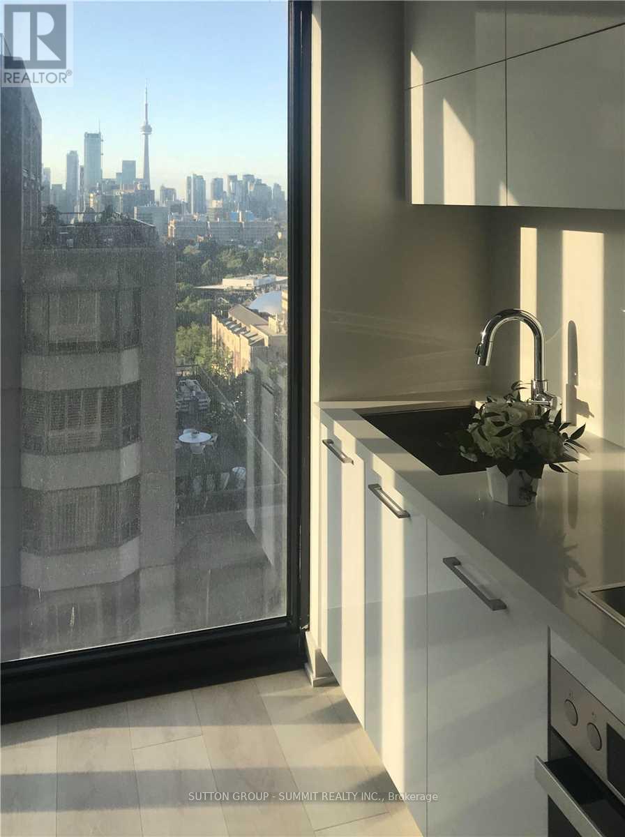2209 - 188 Cumberland Street, Toronto, Ontario  M5R 0B6 - Photo 18 - C12982858