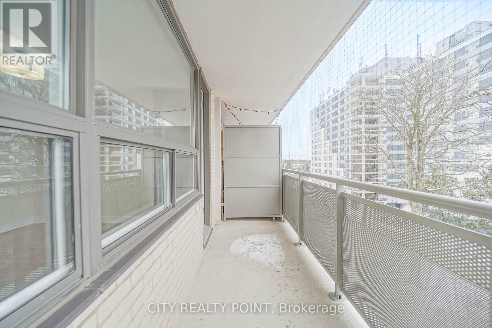 1504 - 6200 Bathurst Street, Toronto, Ontario  M2R 2A3 - Photo 19 - C12982878
