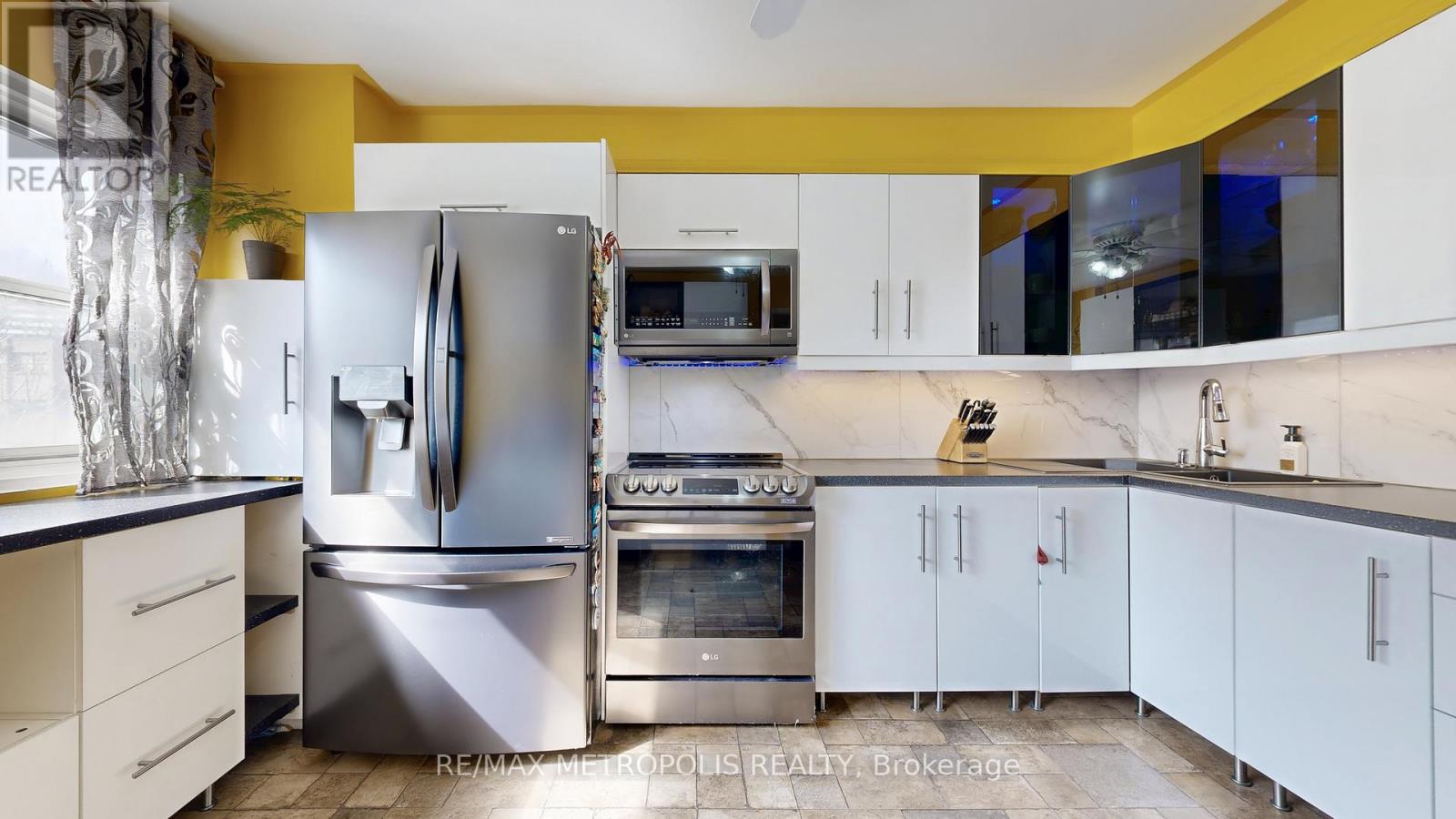 13 - 13 Candy Court Way, Toronto, Ontario  M2R 2Y7 - Photo 9 - C12982946