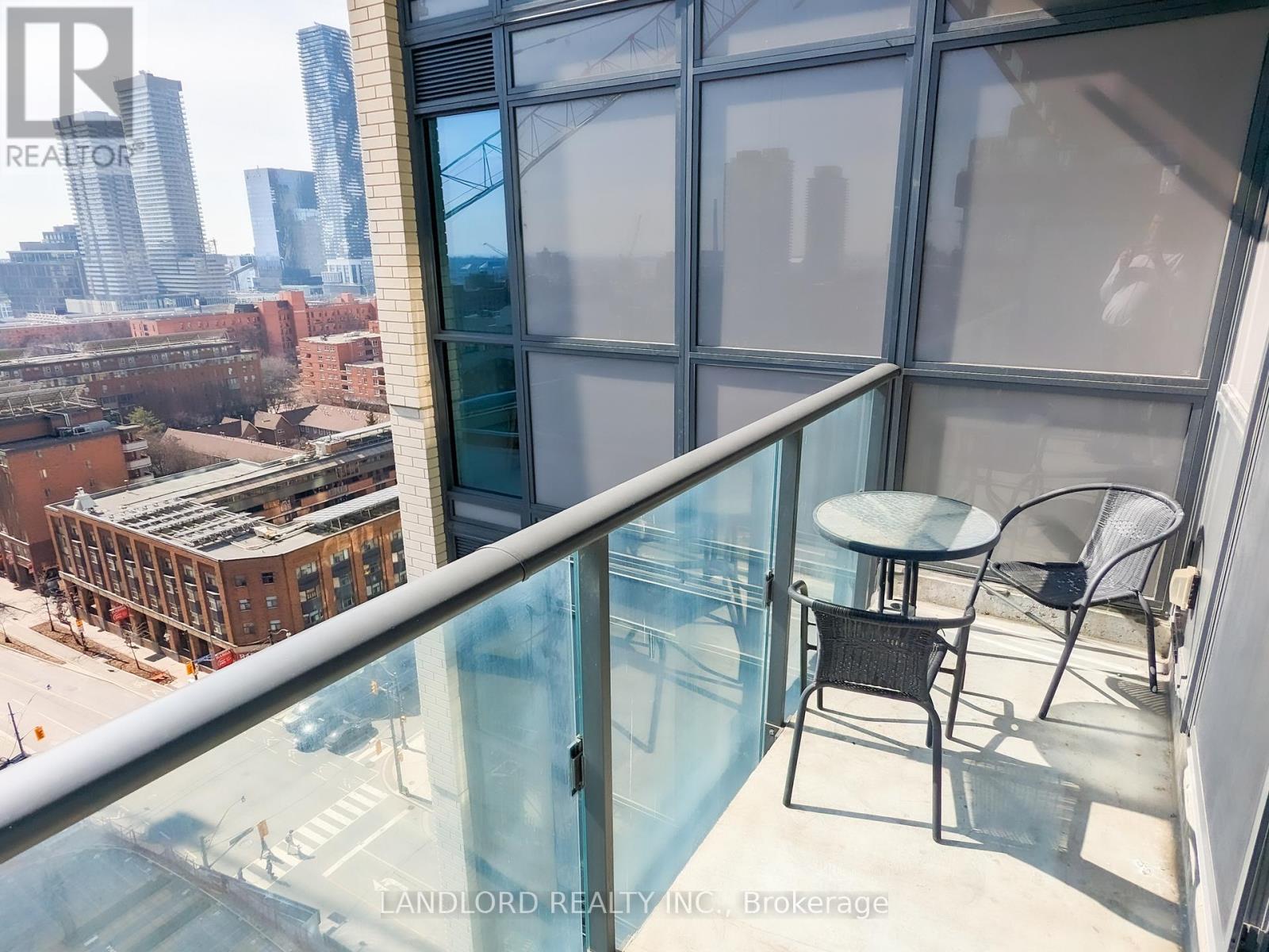 1402 - 39 Sherbourne Street, Toronto, Ontario  M5A 0L8 - Photo 5 - C12982978