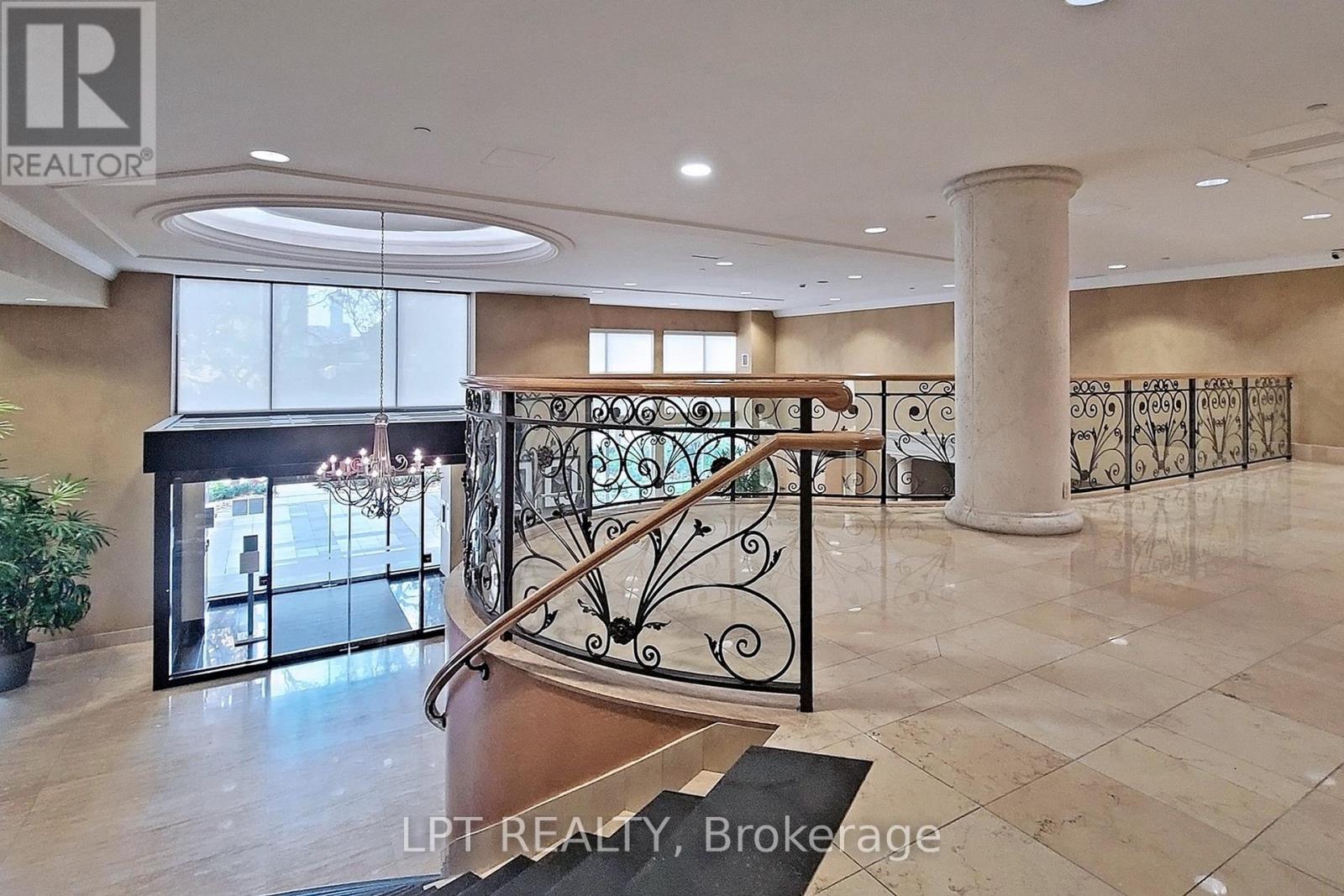 1011 - 10 Delisle Avenue, Toronto, Ontario  M4V 3C6 - Photo 31 - C12982980