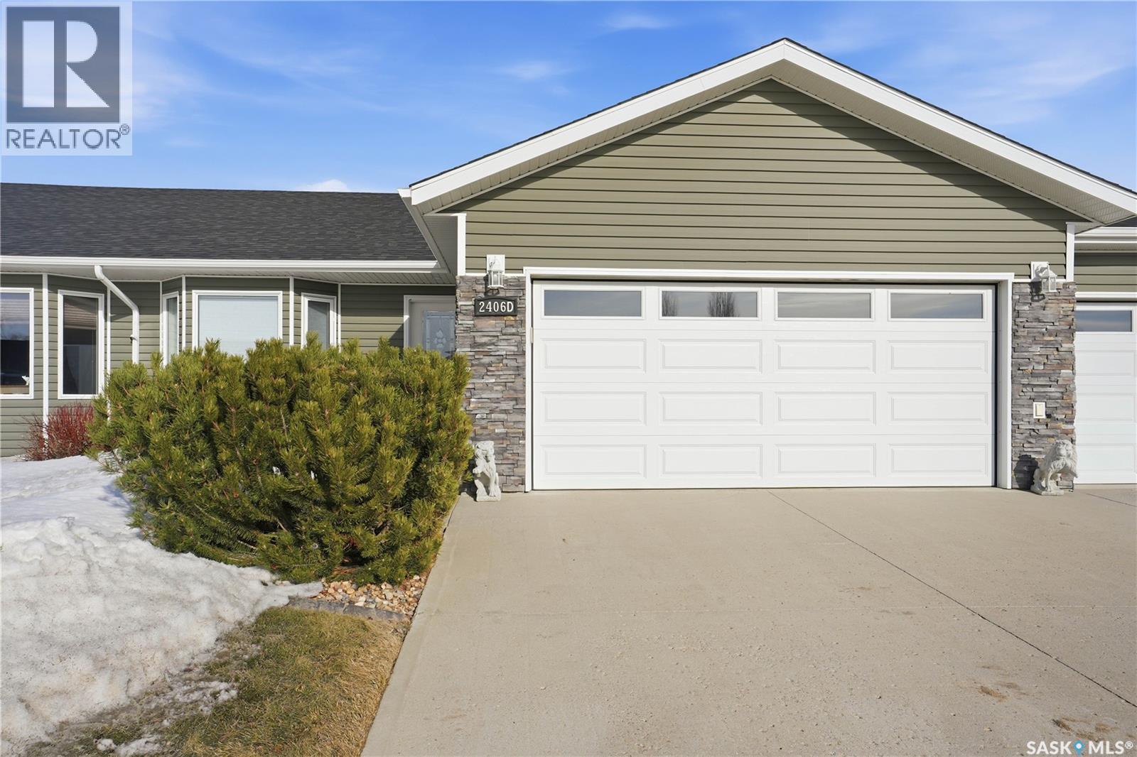 D 2406 Henderson DRIVE, North Battleford, Saskatchewan