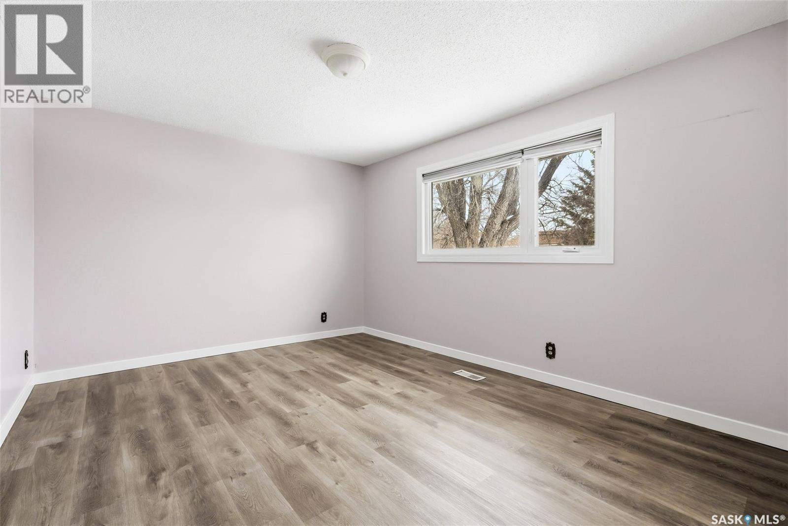 30 Dalhousie Way, Regina, Saskatchewan  S4V 0A2 - Photo 35 - SK032388