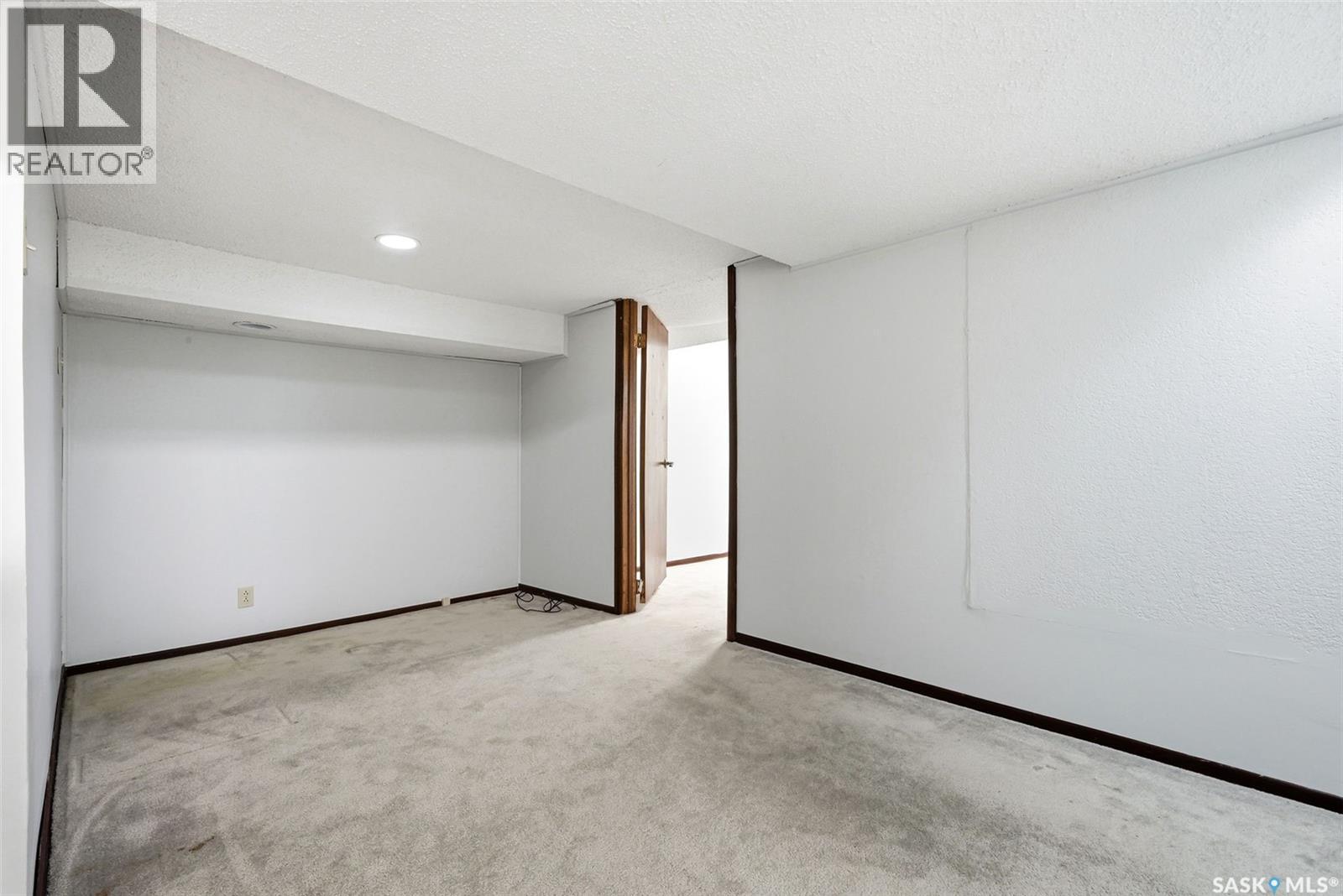 30 Dalhousie Way, Regina, Saskatchewan  S4V 0A2 - Photo 47 - SK032388