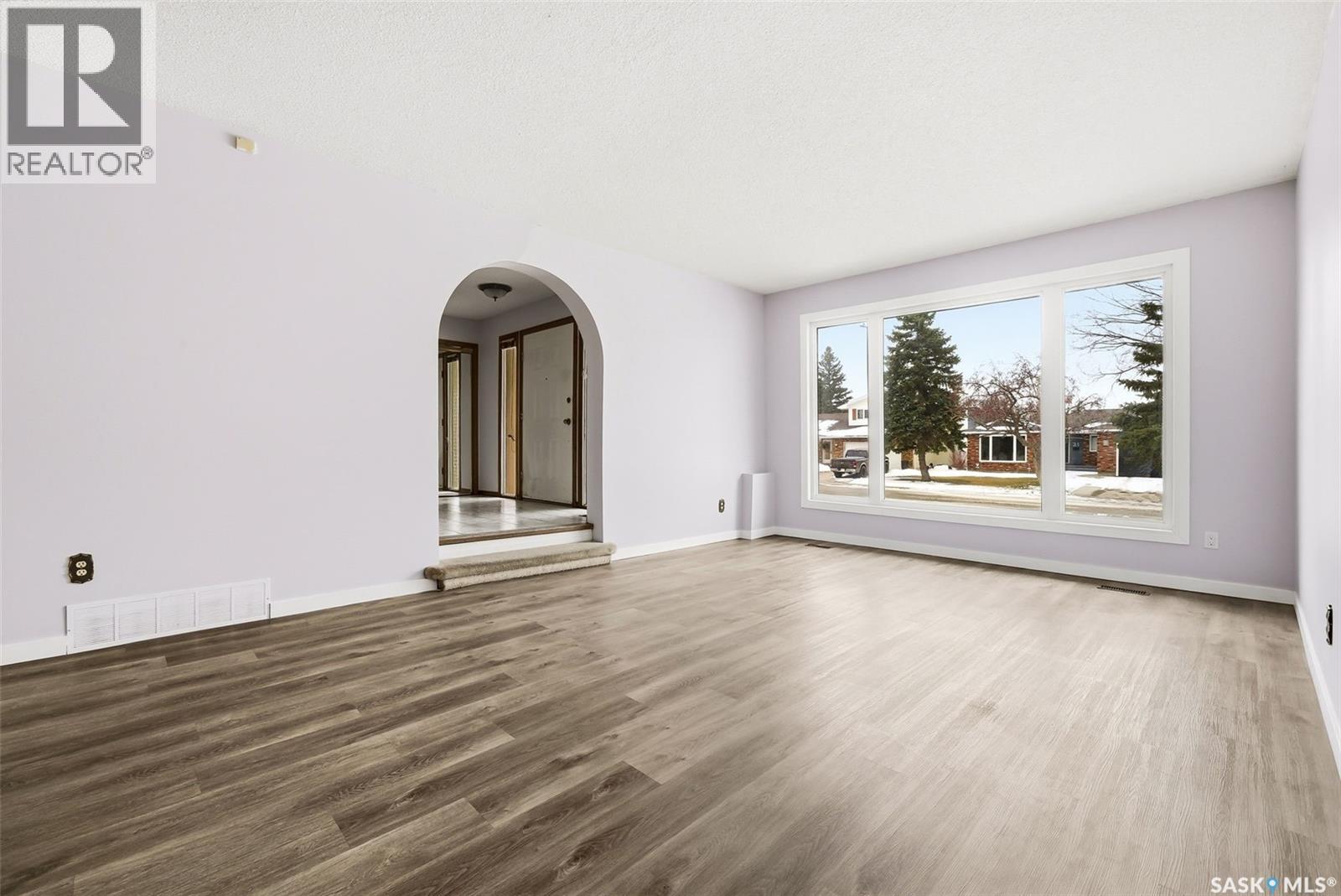 30 Dalhousie Way, Regina, Saskatchewan  S4V 0A2 - Photo 5 - SK032388