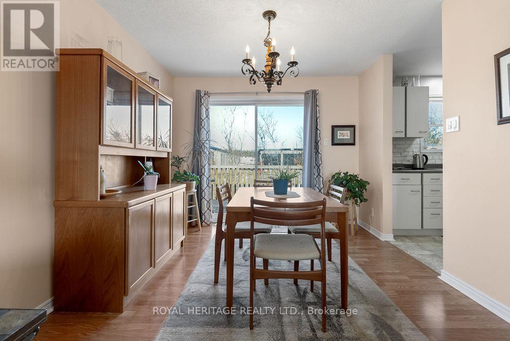 12 Juniper Court, Kawartha Lakes, Ontario  K0M 1A0 - Photo 11 - X12951112