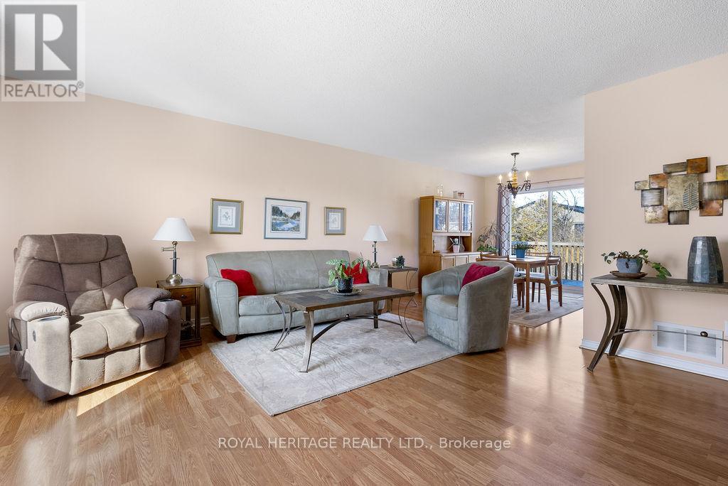 12 Juniper Court, Kawartha Lakes, Ontario  K0M 1A0 - Photo 7 - X12951112