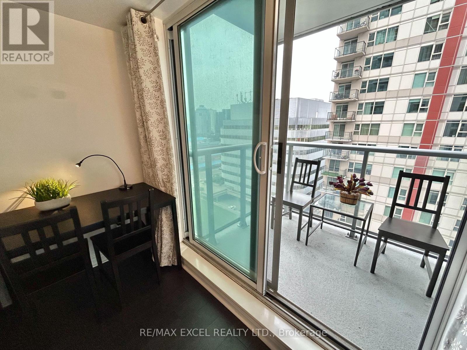 1009 - 50 Town Centre Court, Toronto, Ontario  M1P 4Y7 - Photo 12 - E12982952