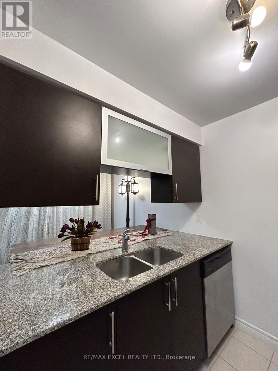 1009 - 50 Town Centre Court, Toronto, Ontario  M1P 4Y7 - Photo 4 - E12982952