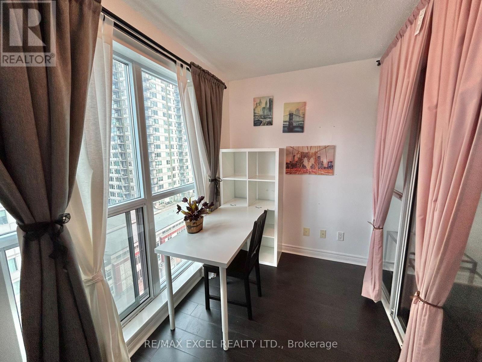 1009 - 50 Town Centre Court, Toronto, Ontario  M1P 4Y7 - Photo 7 - E12982952