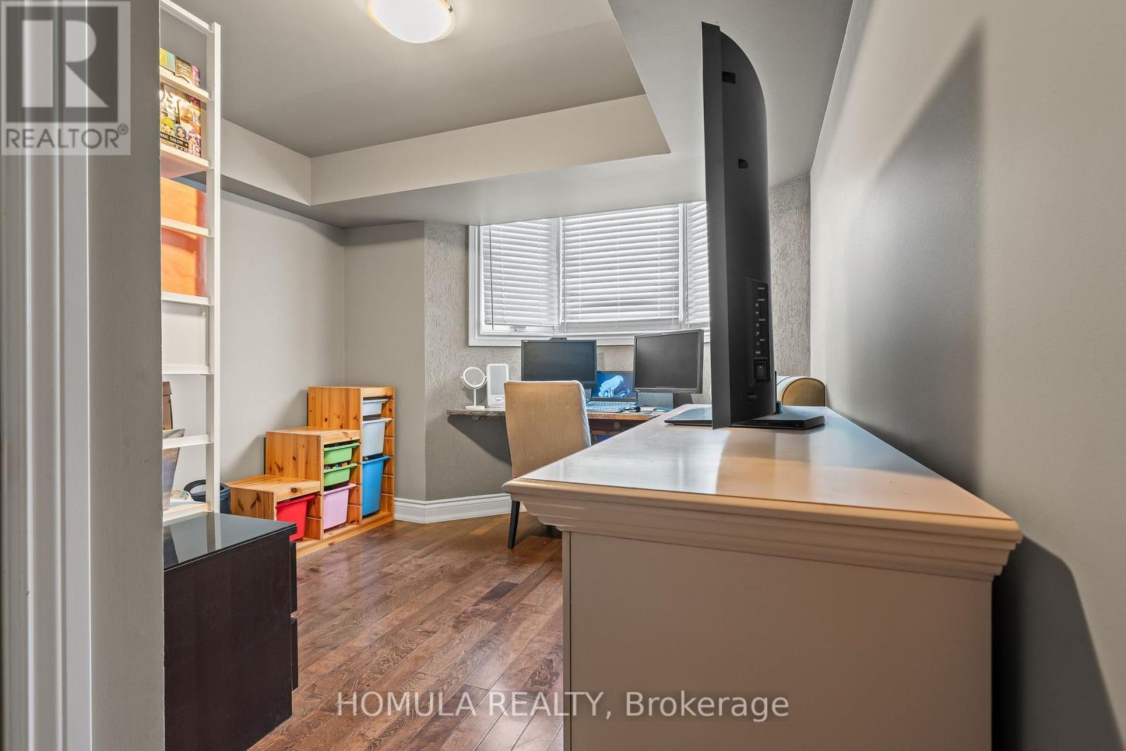 211 Woodbridge Avenue, Vaughan, Ontario L4L 2T1 - Photo 37 - N12982950