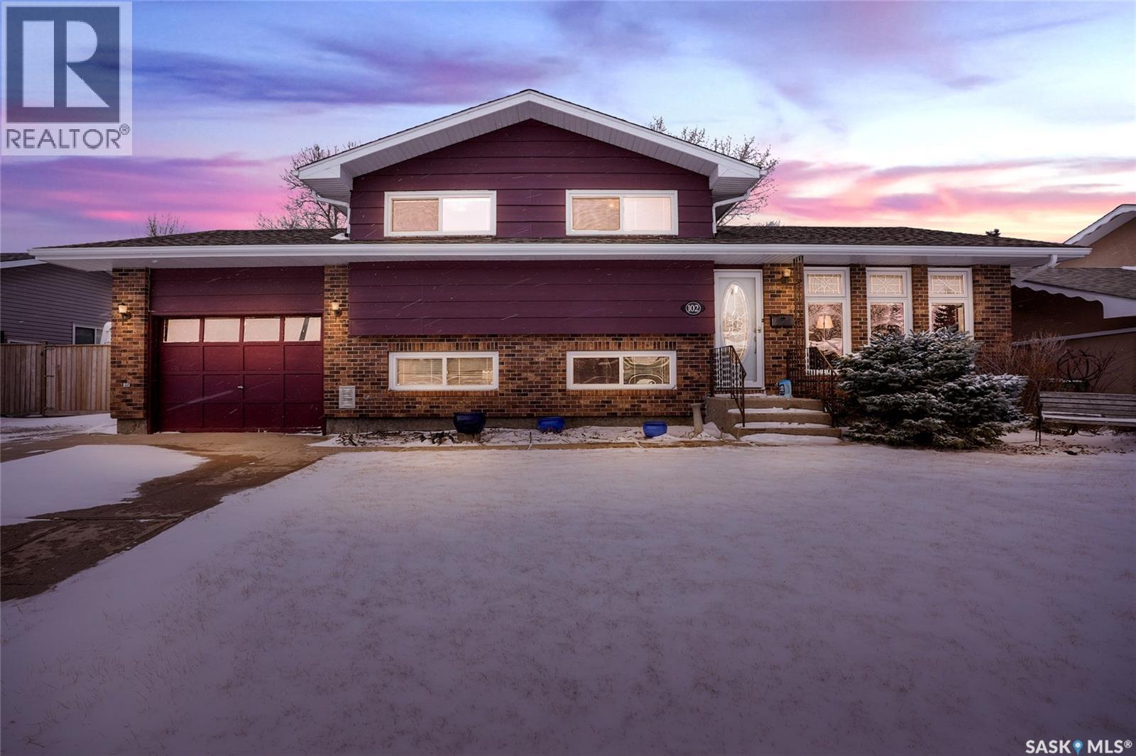 102 Daisy CRESCENT, Moose Jaw, Saskatchewan