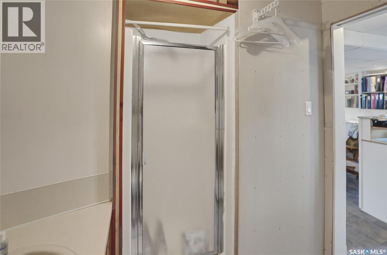 102 Daisy Crescent, Moose Jaw, Saskatchewan  S6J 1C2 - Photo 43 - SK032396