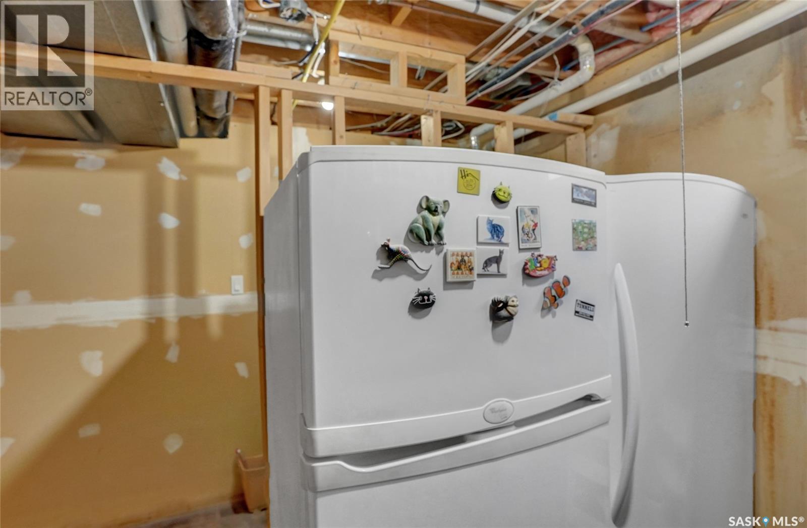 102 Daisy Crescent, Moose Jaw, Saskatchewan  S6J 1C2 - Photo 50 - SK032396