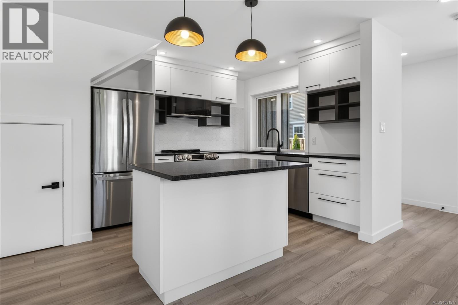 6 1590 Piercy Ave, Courtenay, British Columbia  V9N 3E9 - Photo 7 - 1031517