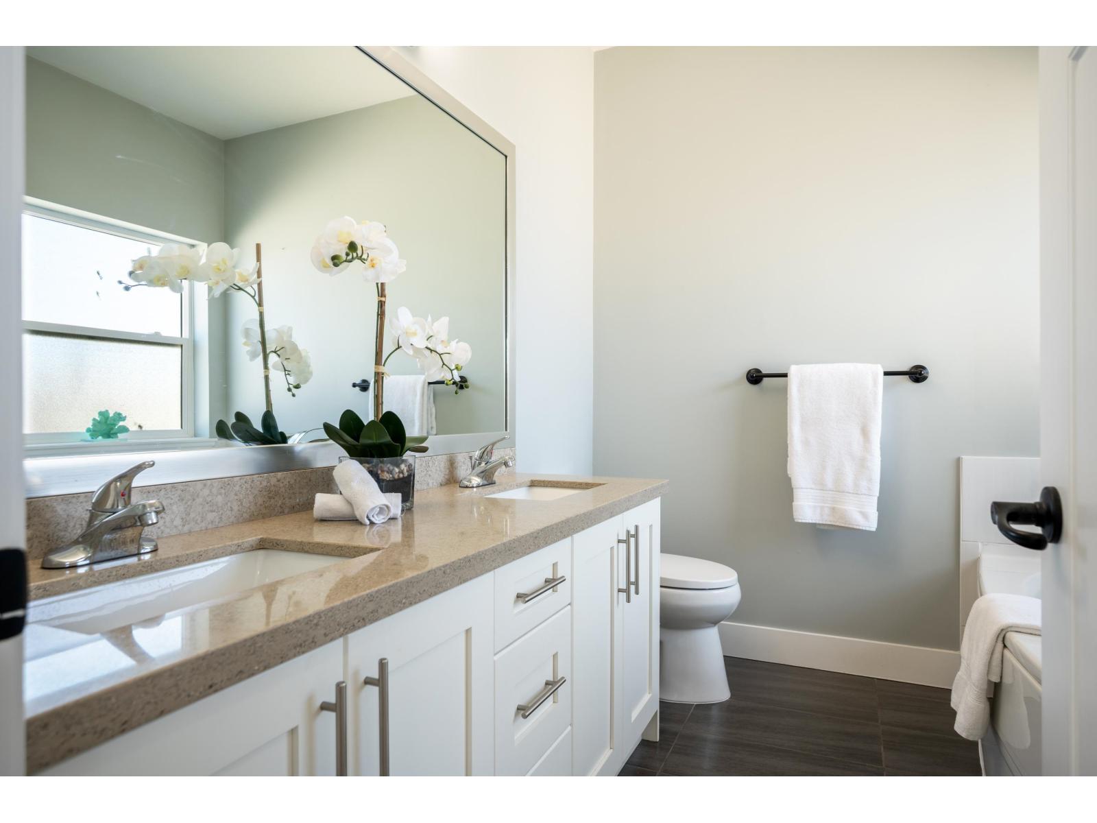 19171 72a Avenue, Surrey, British Columbia  V4N 6L1 - Photo 17 - R3109603