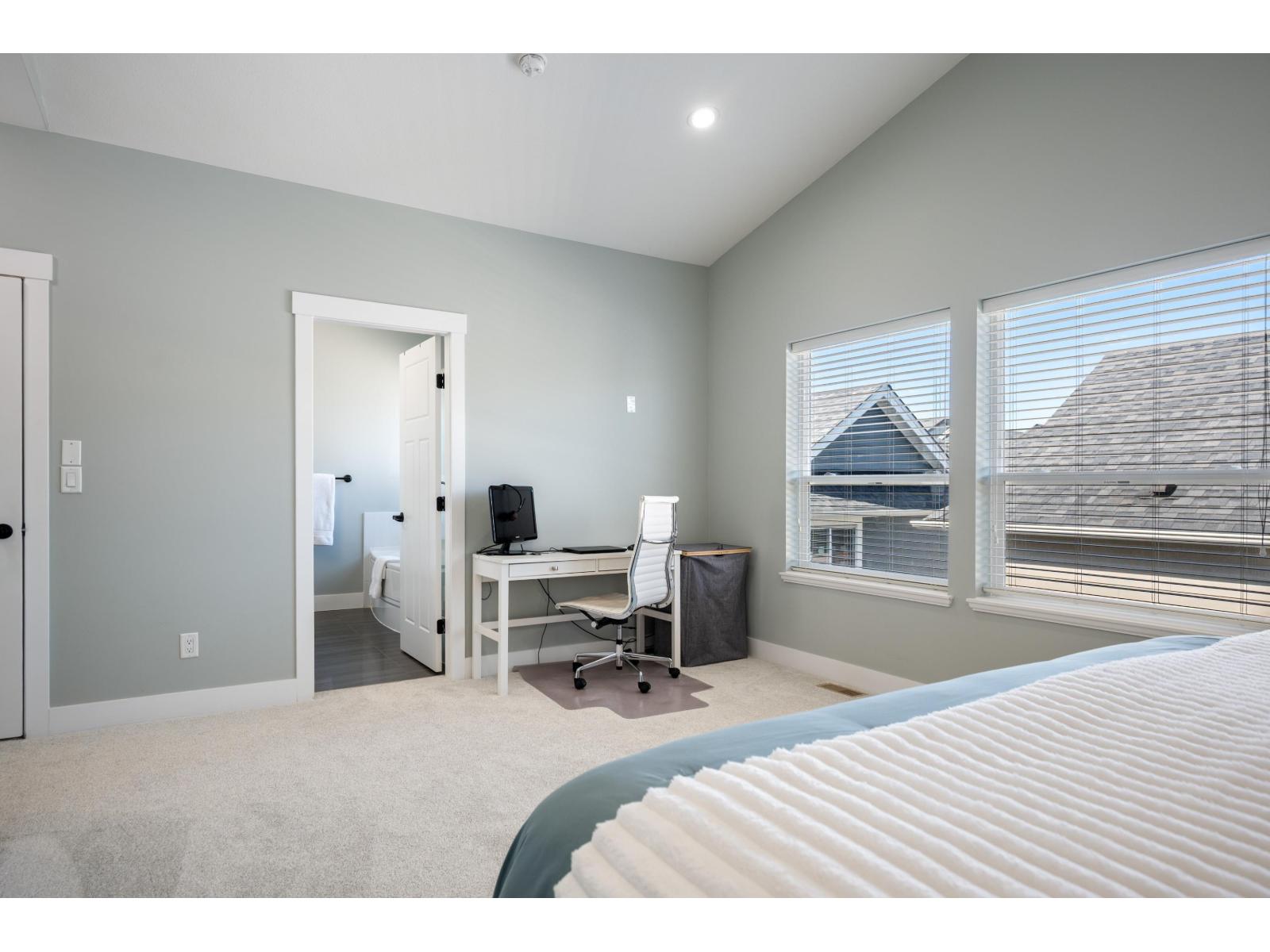 19171 72a Avenue, Surrey, British Columbia  V4N 6L1 - Photo 16 - R3109603