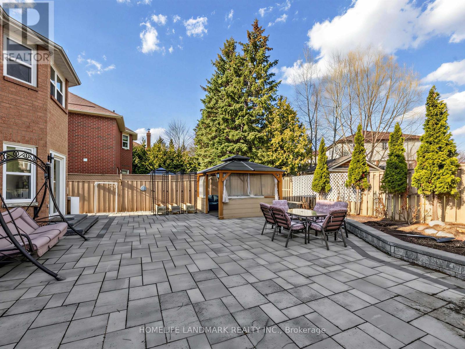 887 College Manor Drive, Newmarket, Ontario  L3Y 8G9 - Photo 23 - N12980712