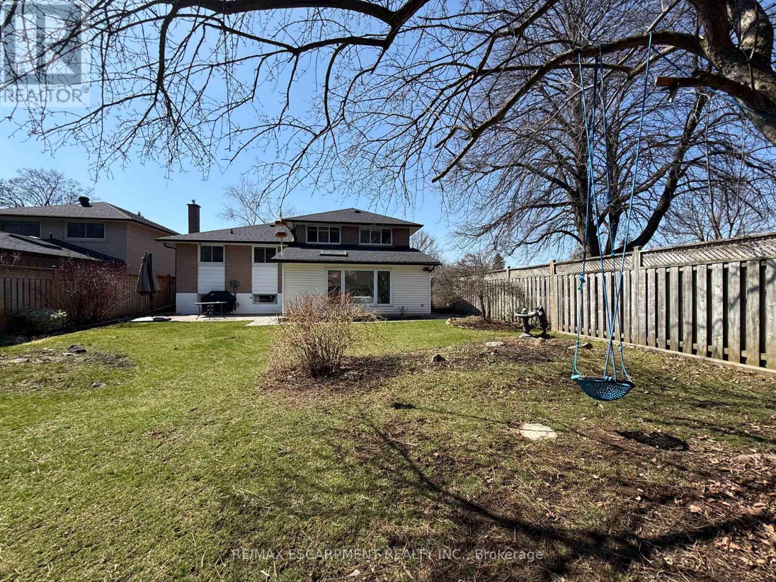 1349 Kelly Road, Mississauga, Ontario  L5J 3V1 - Photo 19 - W12977630