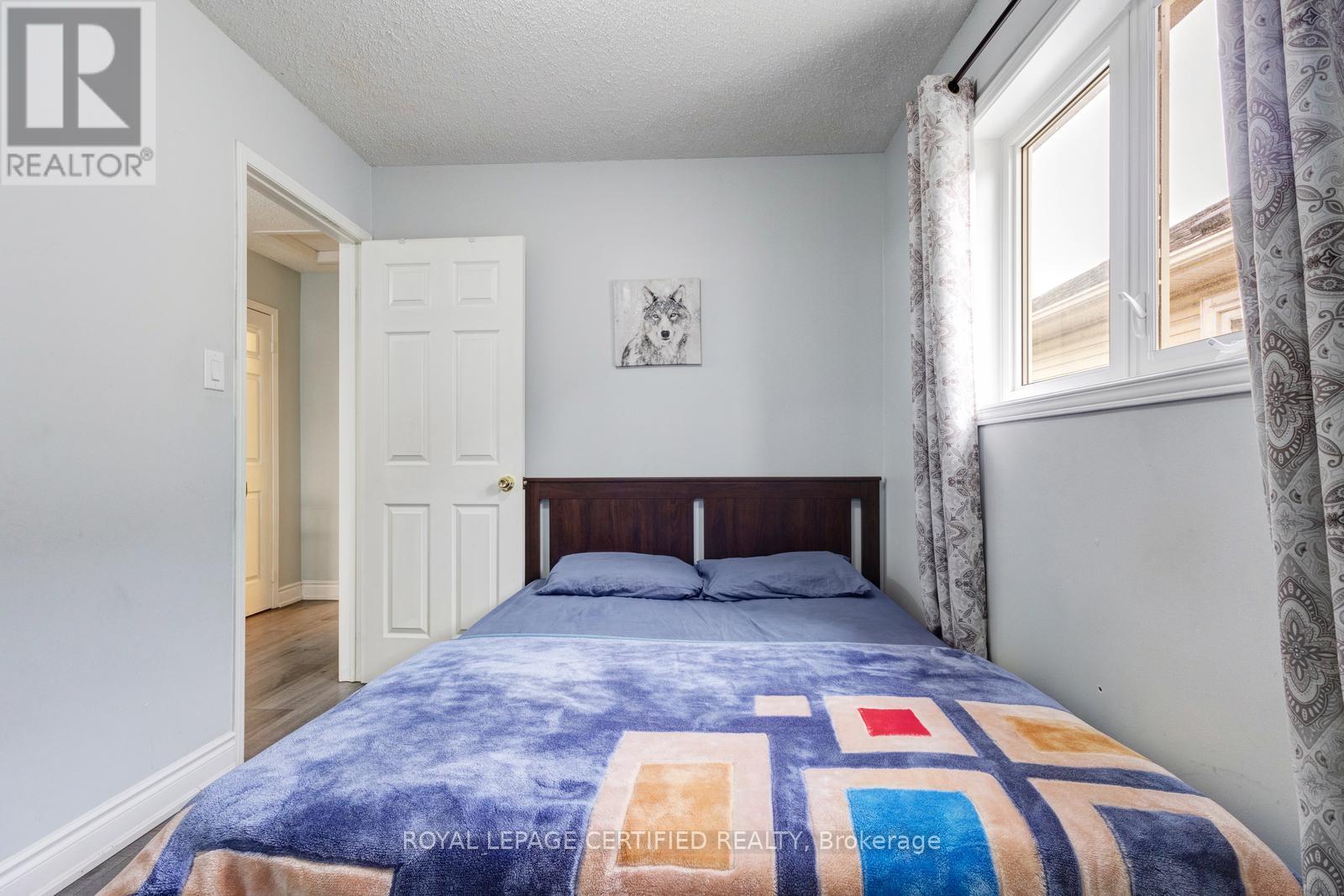 299 Pressed Brick Drive N, Brampton, Ontario  L6V 4L2 - Photo 27 - W12978796