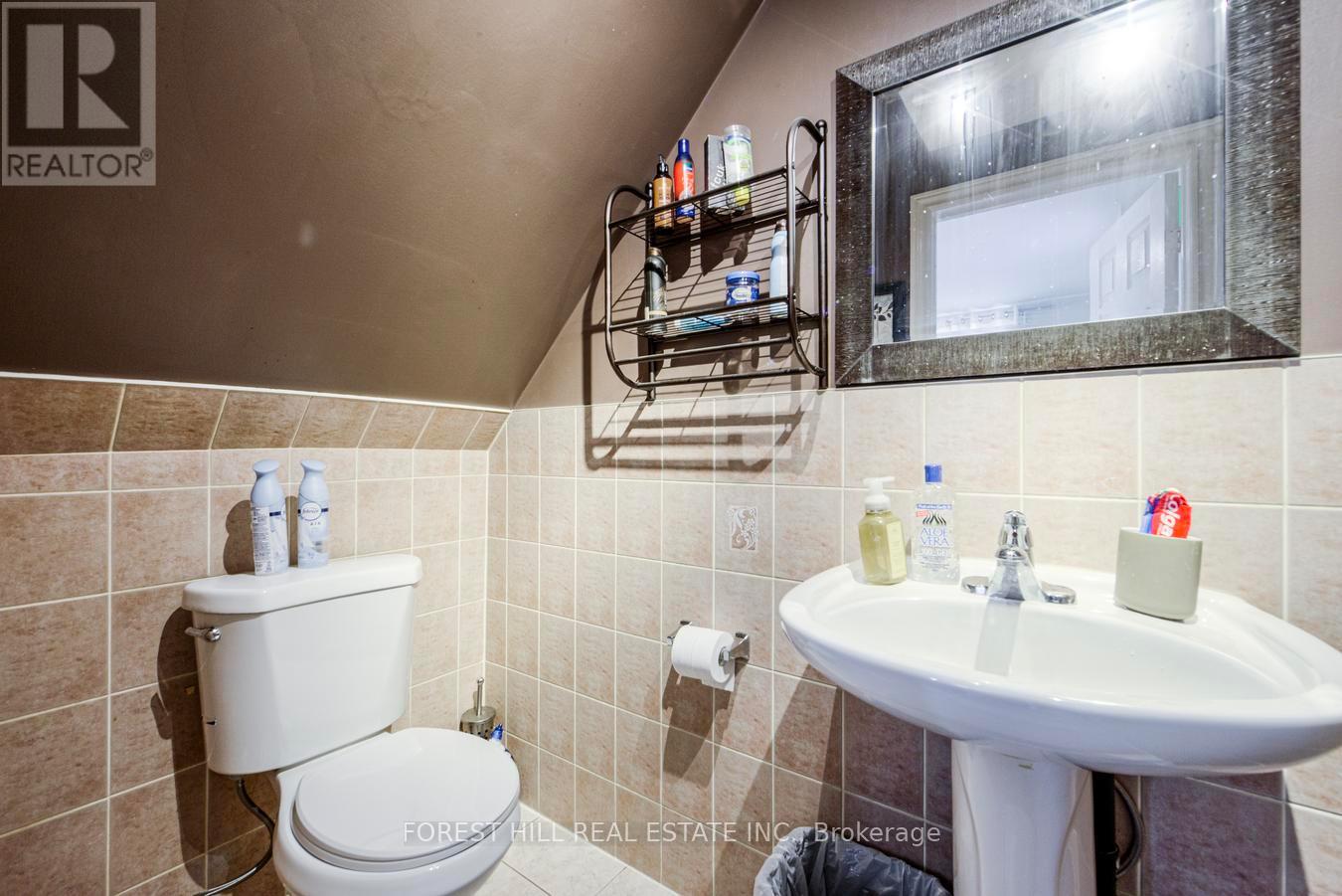 19 Troy Street, Mississauga, Ontario  L5G 1S6 - Photo 31 - W12982814