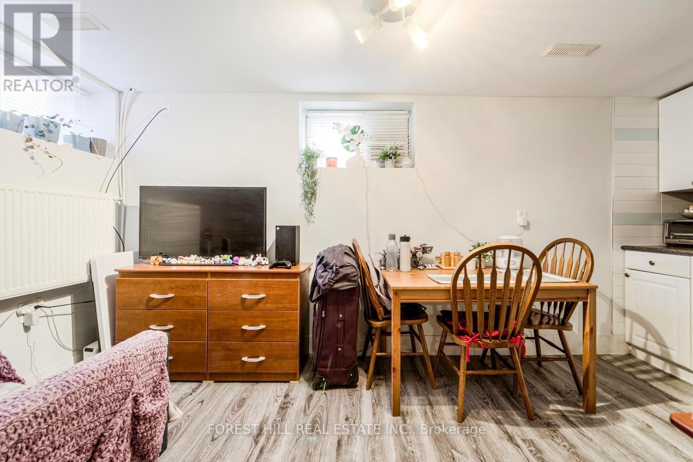 19 Troy Street, Mississauga, Ontario  L5G 1S6 - Photo 46 - W12982814