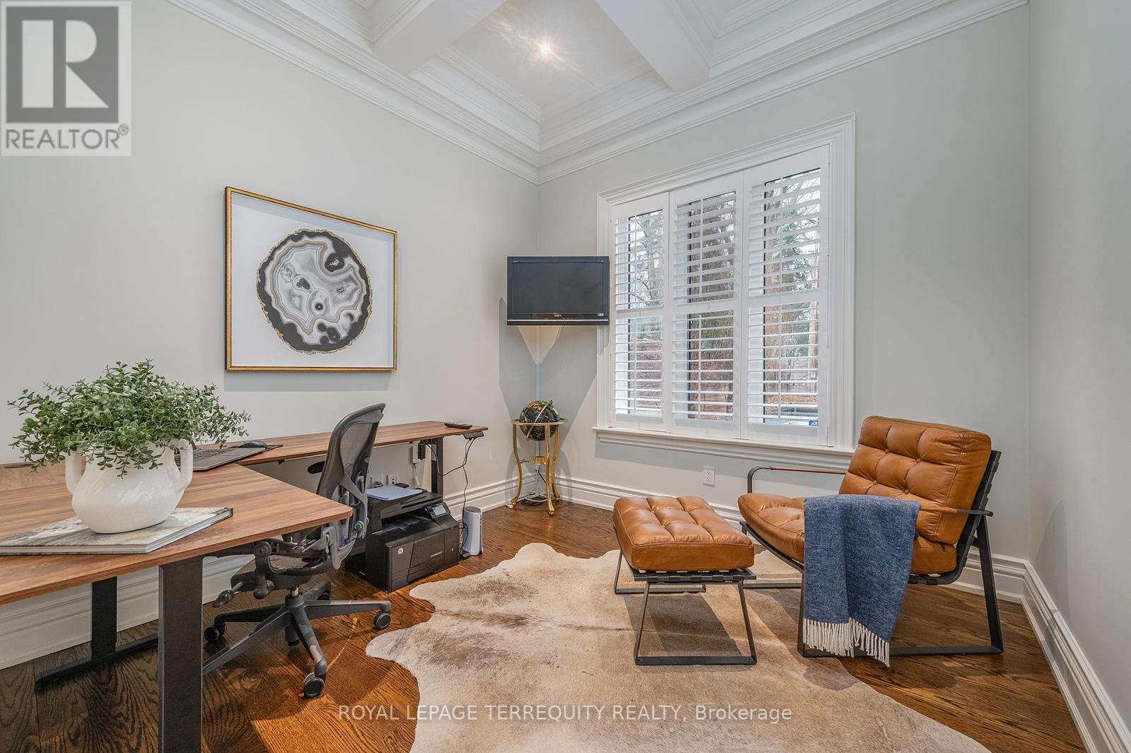 11 Chestnut Hills Parkway, Toronto, Ontario  M9A 3P7 - Photo 21 - W12982828