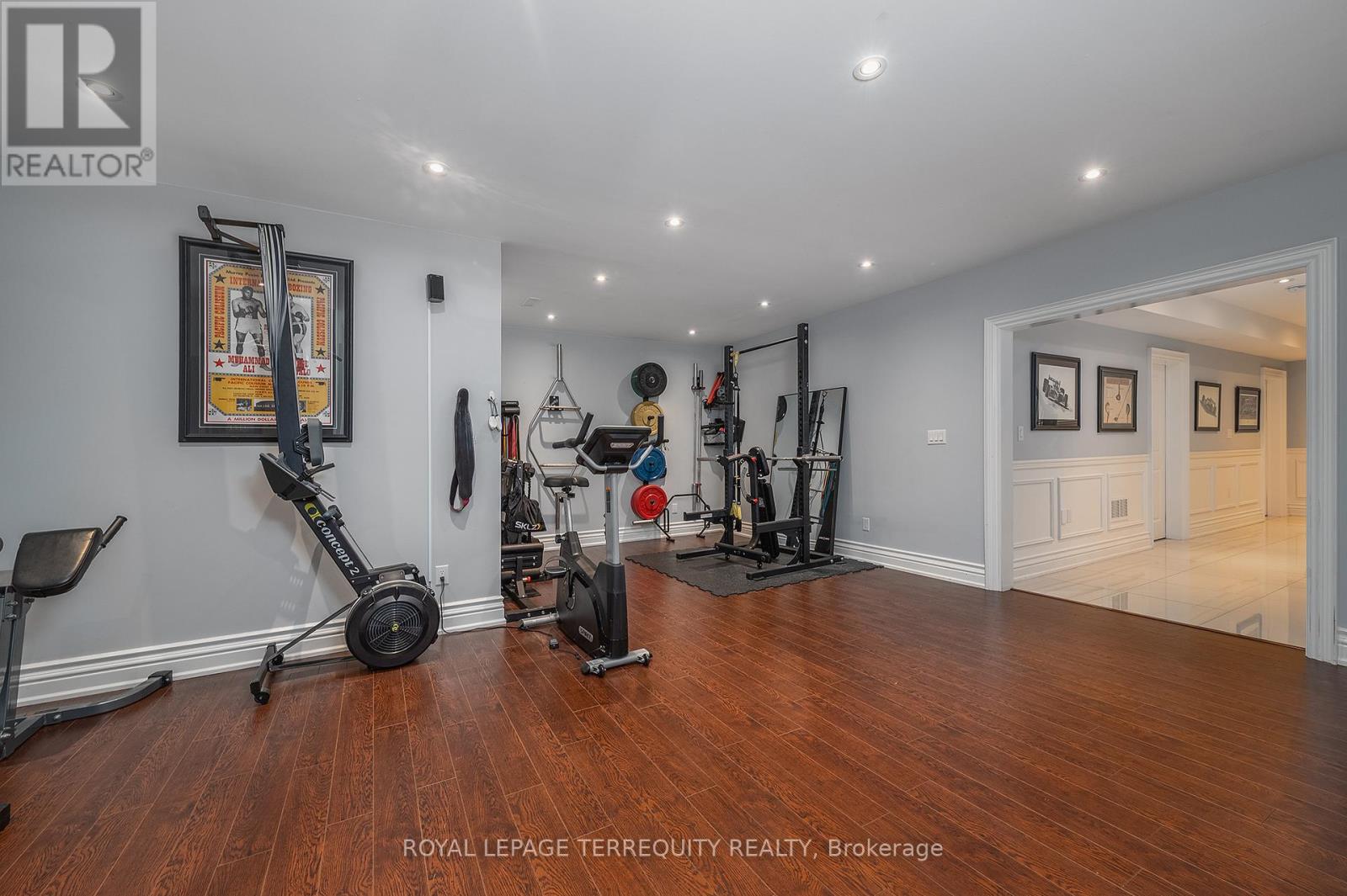 11 Chestnut Hills Parkway, Toronto, Ontario  M9A 3P7 - Photo 39 - W12982828