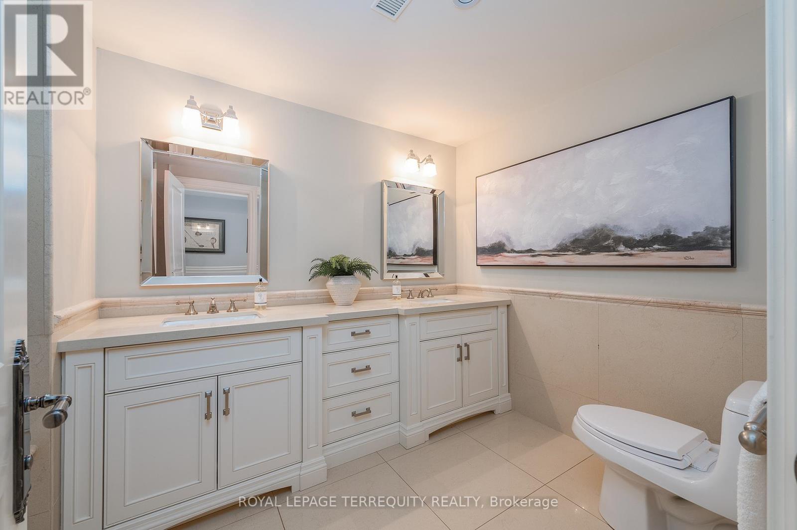 11 Chestnut Hills Parkway, Toronto, Ontario  M9A 3P7 - Photo 41 - W12982828