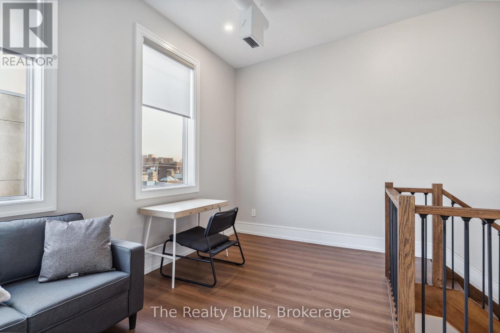 1320 Queen Street W, Toronto, Ontario  M6K 1L4 - Photo 14 - W12982836