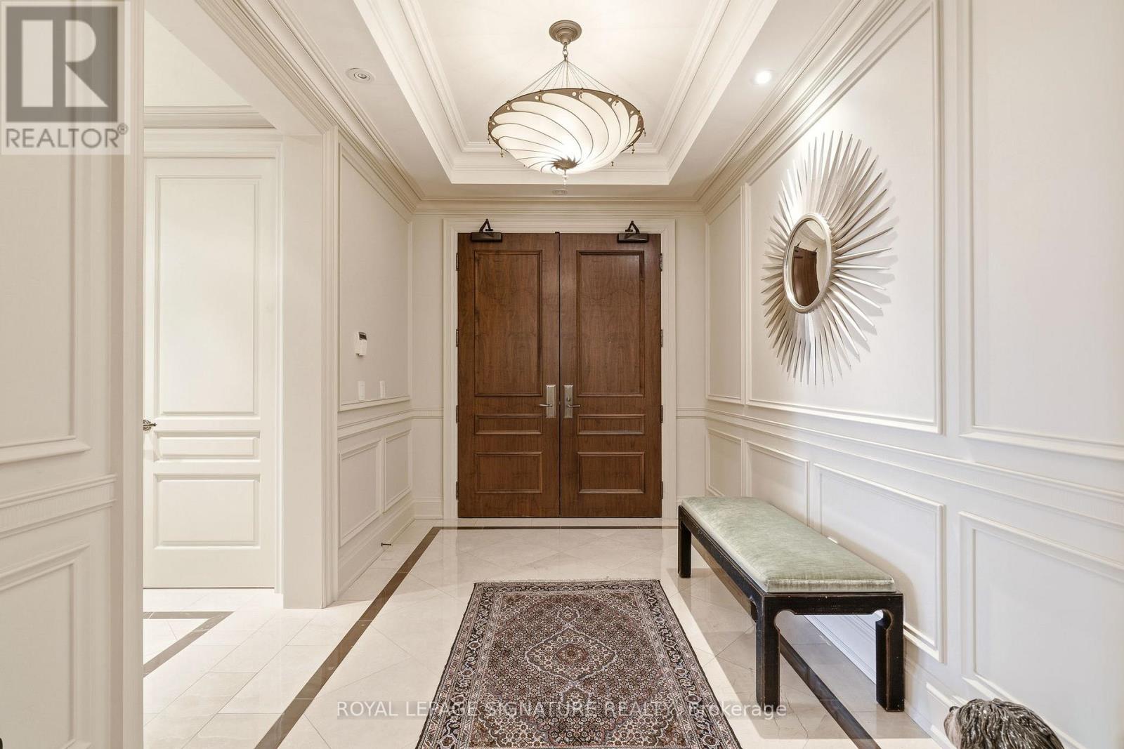 1101 - 111 Forsythe Street, Oakville, Ontario  L6K 3J9 - Photo 5 - W12982856