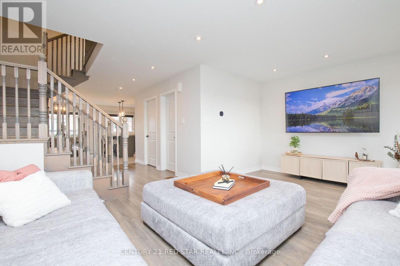 458 Remembrance Road, Brampton (Northwest Brampton), Ontario  L7A 5E1 - Photo 21 - W12982864