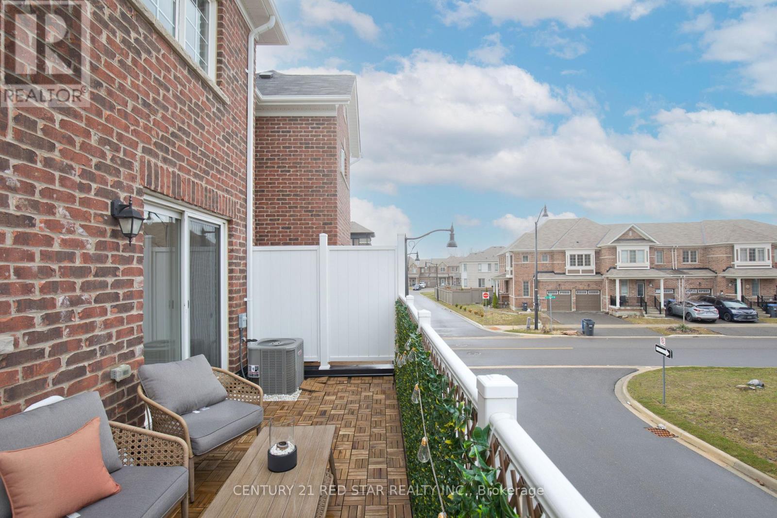 458 Remembrance Road, Brampton (Northwest Brampton), Ontario  L7A 5E1 - Photo 48 - W12982864