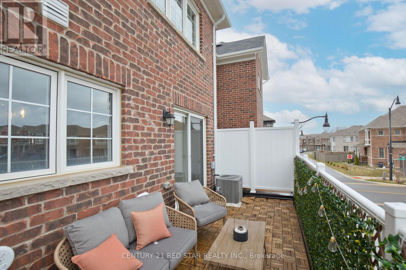 458 Remembrance Road, Brampton (Northwest Brampton), Ontario  L7A 5E1 - Photo 49 - W12982864