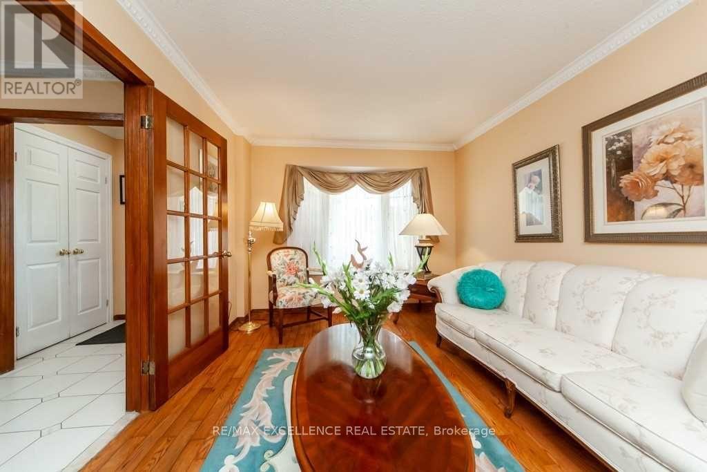 30 Ballycastle Crescent, Brampton, Ontario  L6Z 2T6 - Photo 33 - W12982874