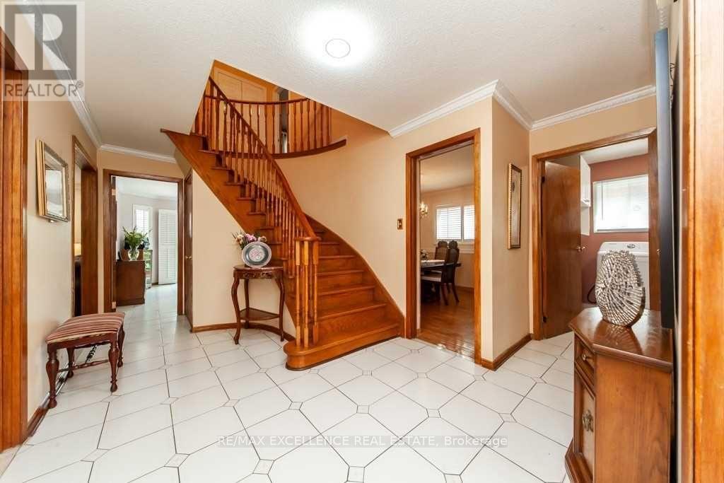 30 Ballycastle Crescent, Brampton, Ontario  L6Z 2T6 - Photo 35 - W12982874