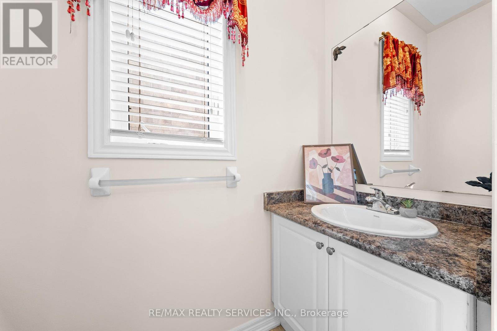 20 Strathdale Road, Brampton, Ontario  L6P 2Y1 - Photo 24 - W12982898