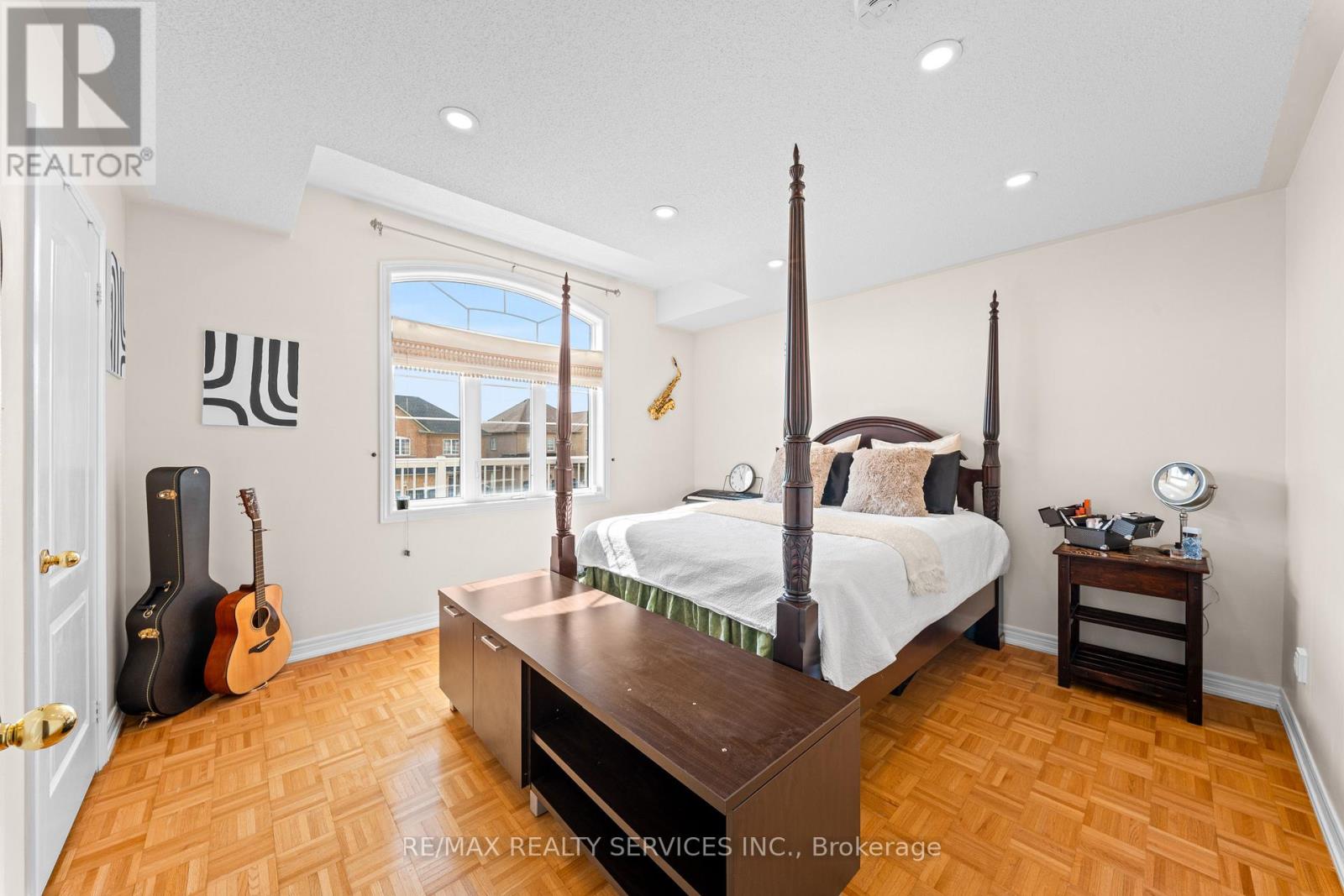 20 Strathdale Road, Brampton, Ontario  L6P 2Y1 - Photo 33 - W12982898