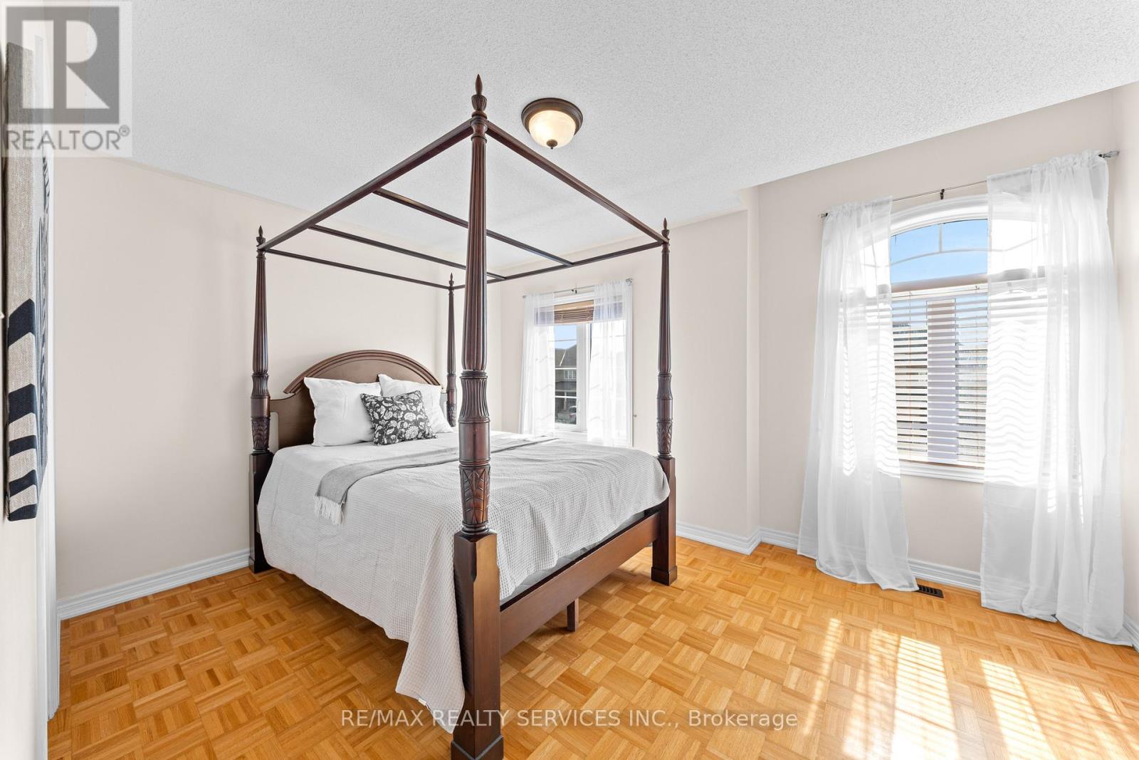 20 Strathdale Road, Brampton, Ontario  L6P 2Y1 - Photo 35 - W12982898