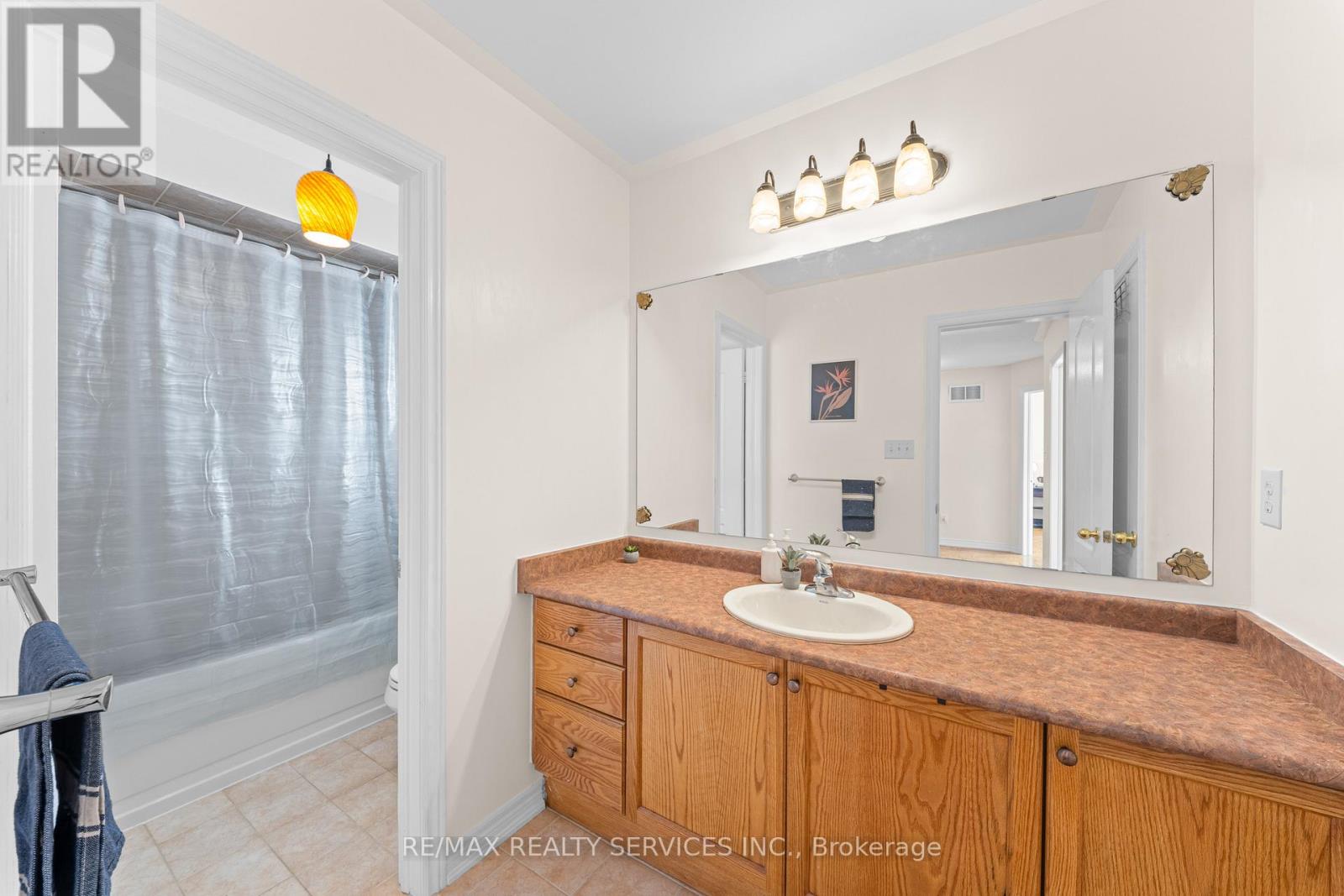 20 Strathdale Road, Brampton, Ontario  L6P 2Y1 - Photo 37 - W12982898