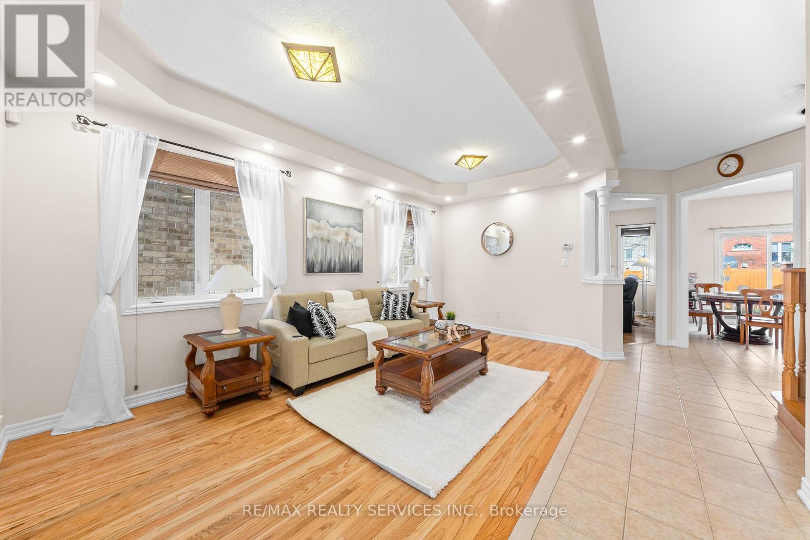 20 Strathdale Road, Brampton, Ontario  L6P 2Y1 - Photo 9 - W12982898