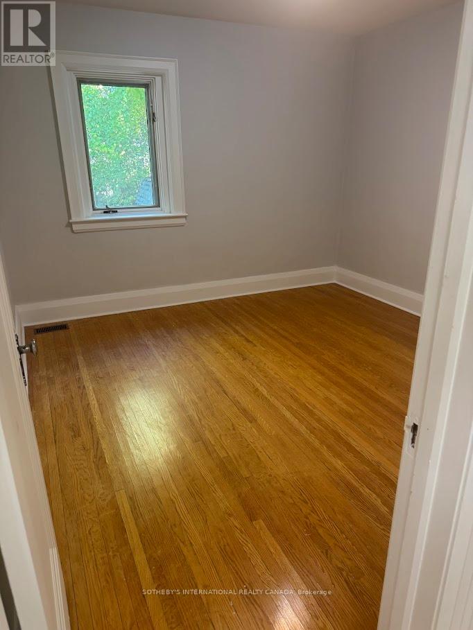 931 Royal York Road, Toronto, Ontario  M8Y 2V8 - Photo 5 - W12982920