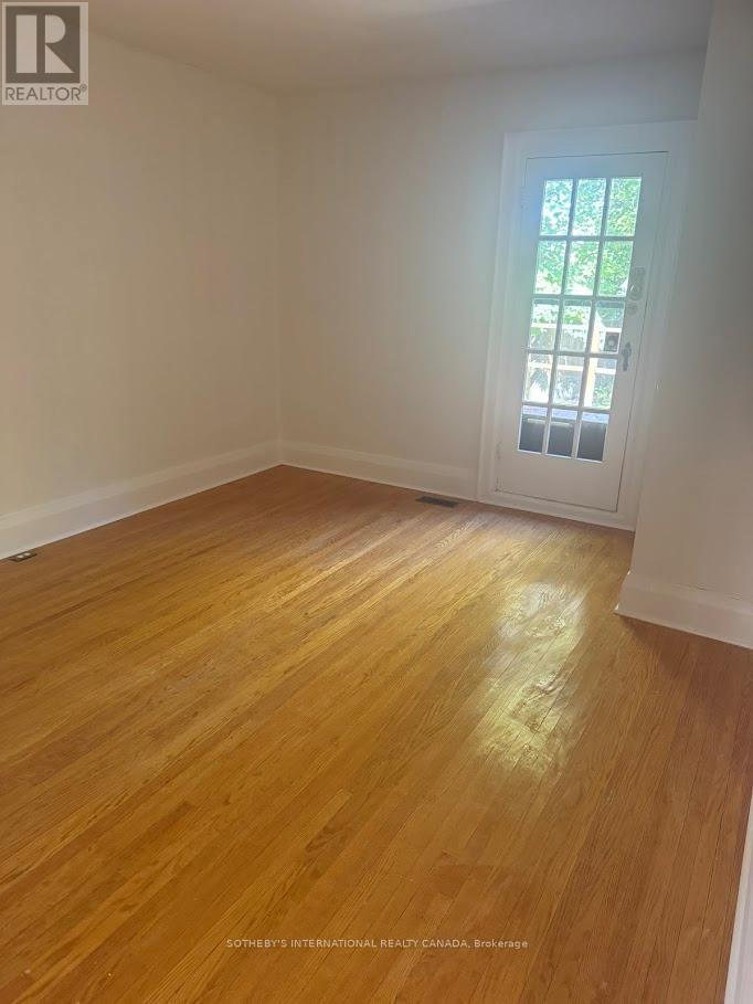 931 Royal York Road, Toronto, Ontario  M8Y 2V8 - Photo 6 - W12982920