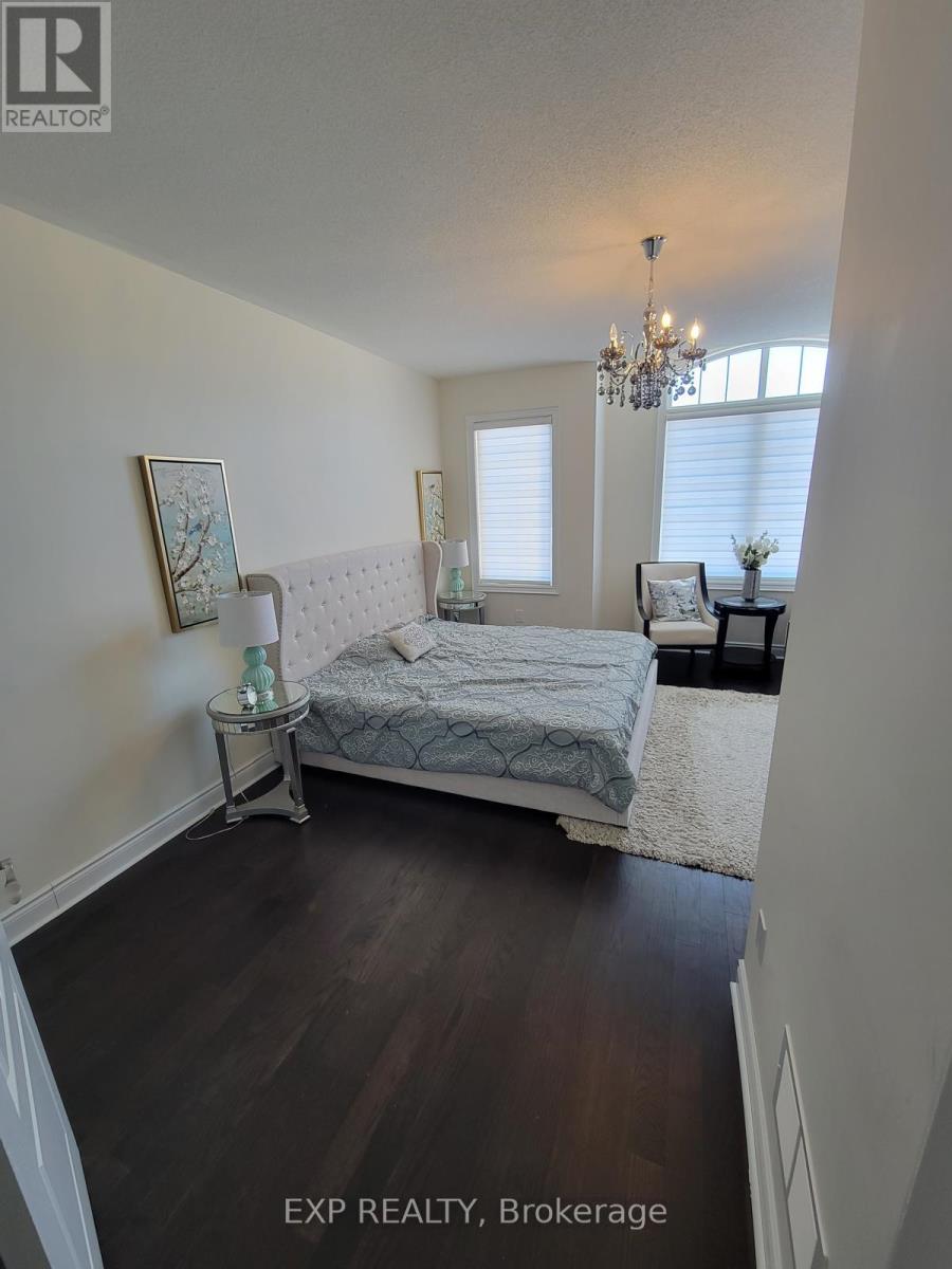 46 Black Diamond Crescent, Brampton, Ontario  L6X 1A2 - Photo 11 - W12982926