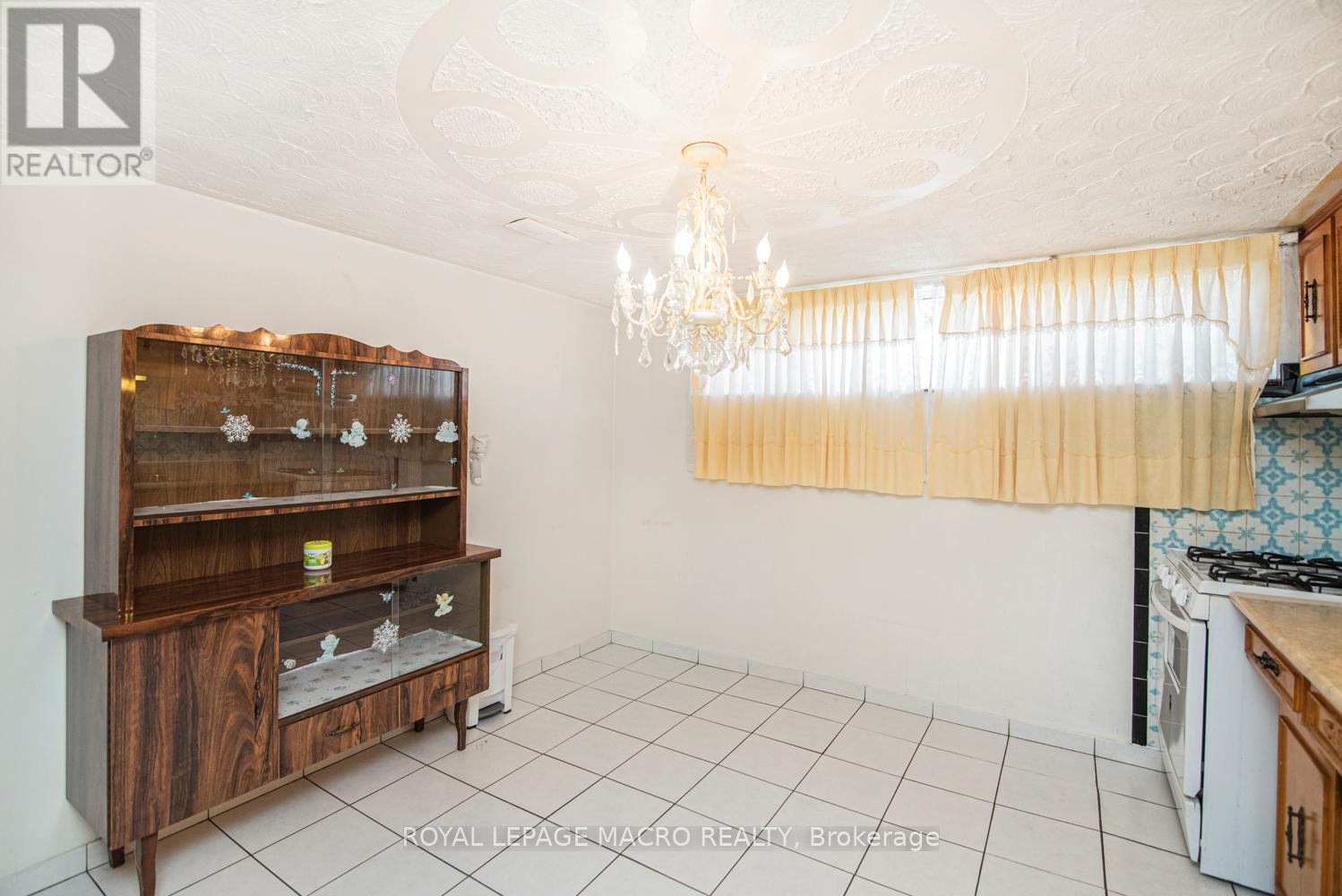 31 Adair Avenue N, Hamilton, Ontario  L8H 6A5 - Photo 33 - X12981288