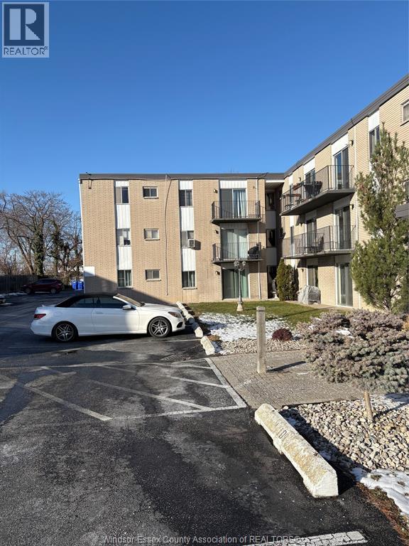6490 Wyandotte East Unit# 210, Windsor, Ontario  N8S 1P1 - Photo 2 - 26007774