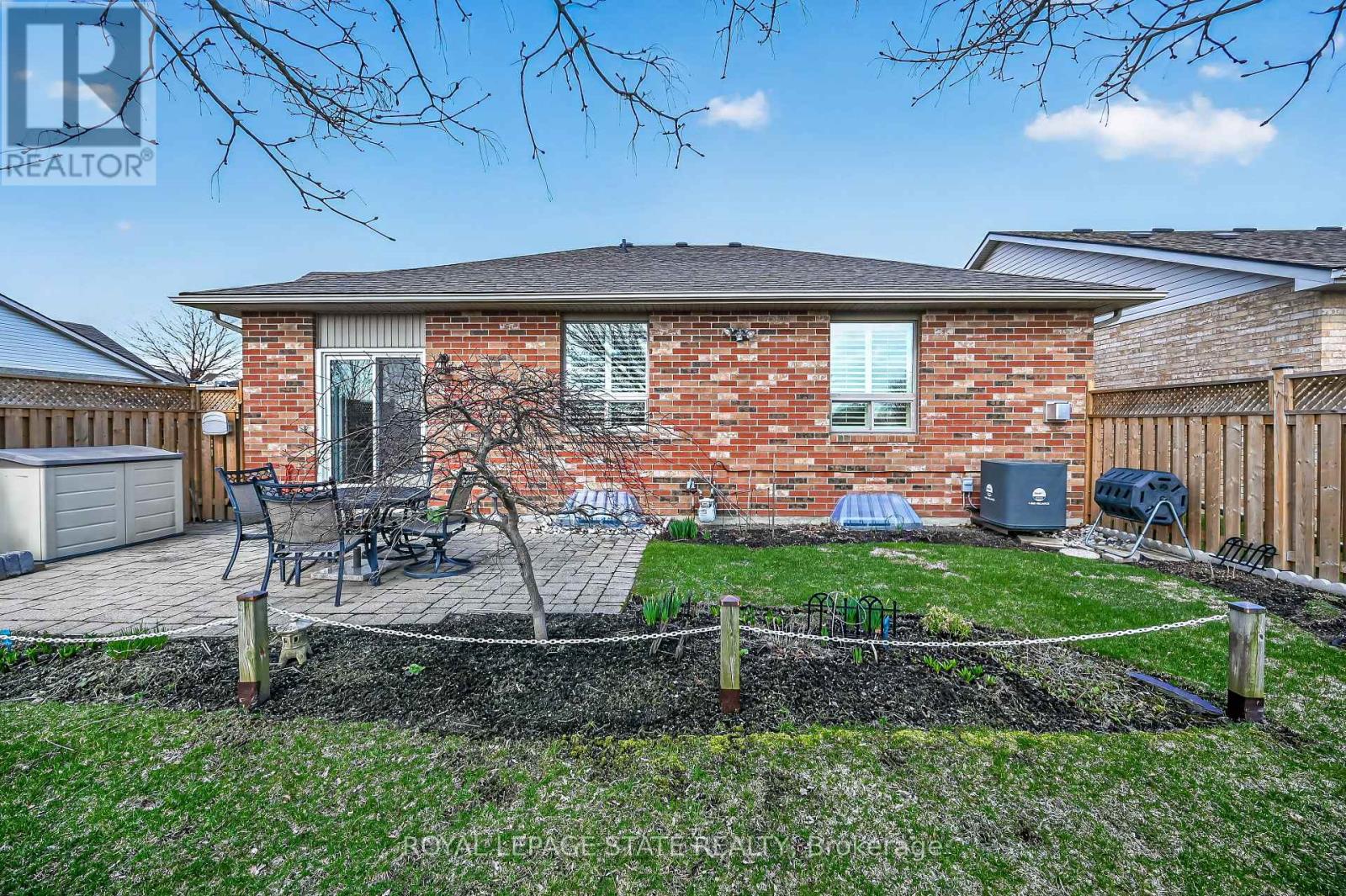 63 - 16 Northernbreeze Street, Hamilton, Ontario  L0R 1W0 - Photo 36 - X12982880