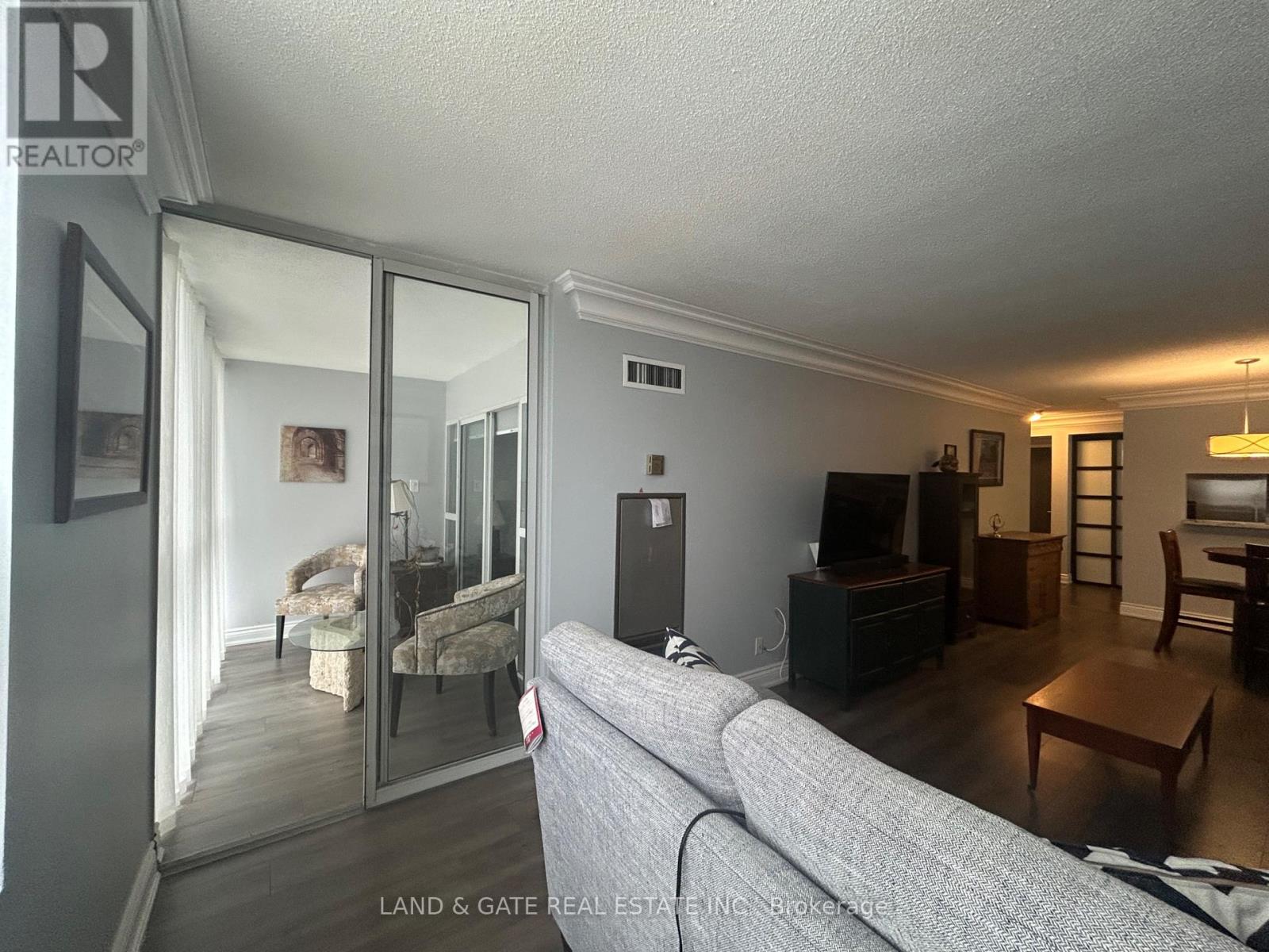 512 - 1665 Pickering Parkway, Pickering, Ontario L1V 6L4 - Photo 10 - E12983060