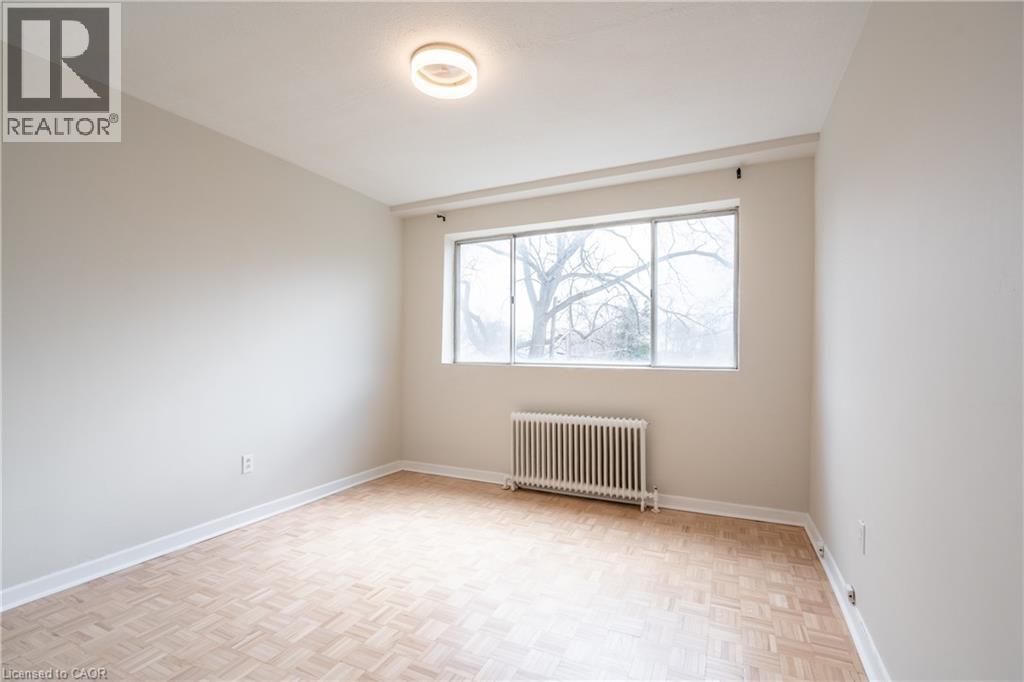 2433 First Street Unit# 9, Burlington, Ontario  L7R 1C7 - Photo 34 - 40819576